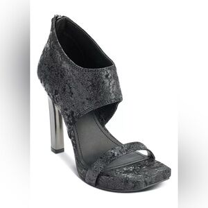 DKNY Dava ankle strap cuff dress sandals sz 10 nwb